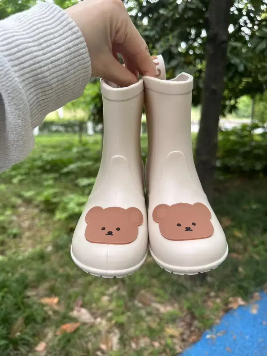 thumbnail-8